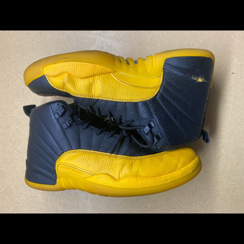 Jordan 12 - Picture 4 of 5